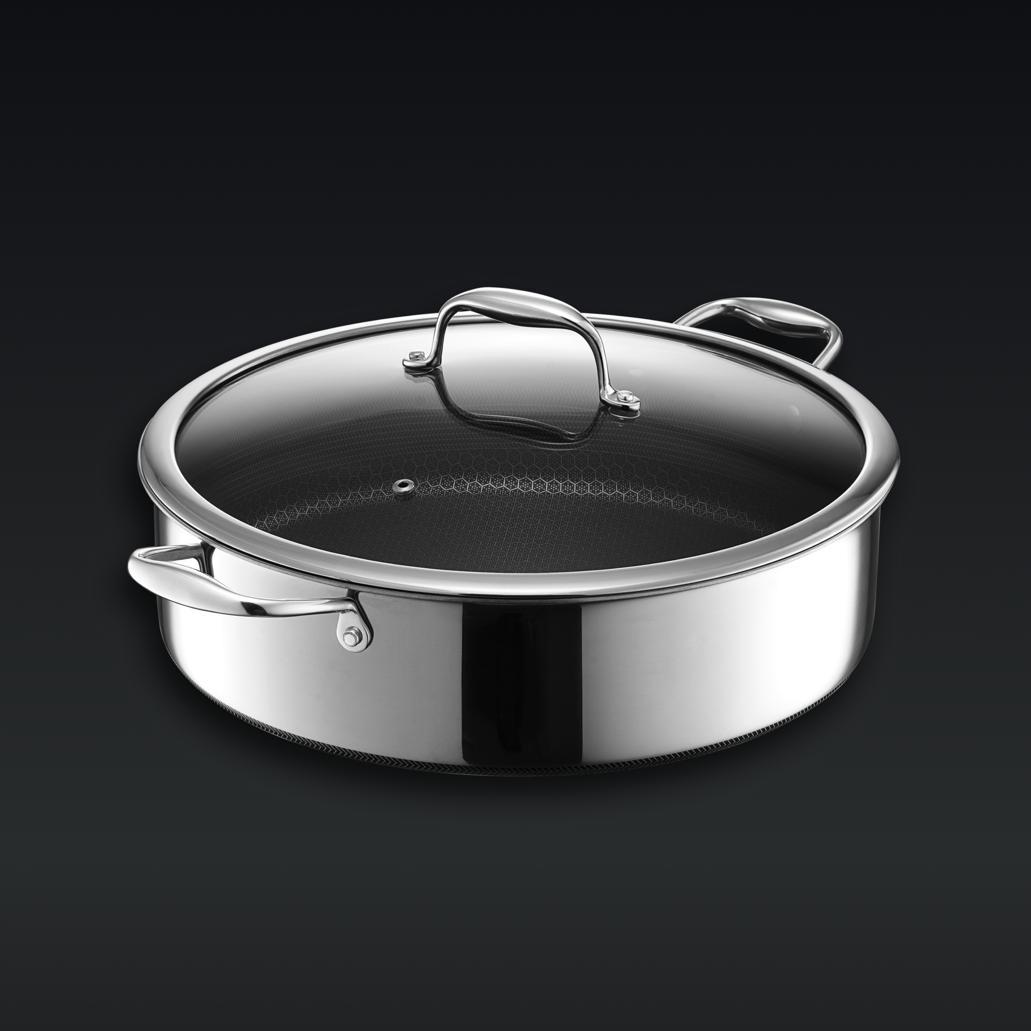 Hybrid Deep Sauté Pan/Chicken Fryer with Lid. 7-Qt