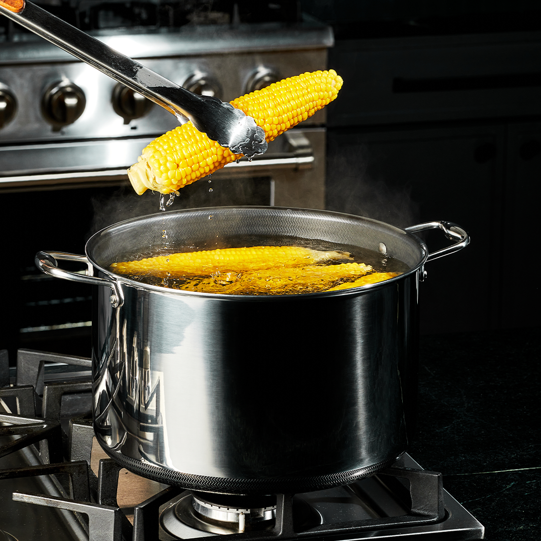 Hybrid Stock Pot with Lid. 12-Qt - Image 7