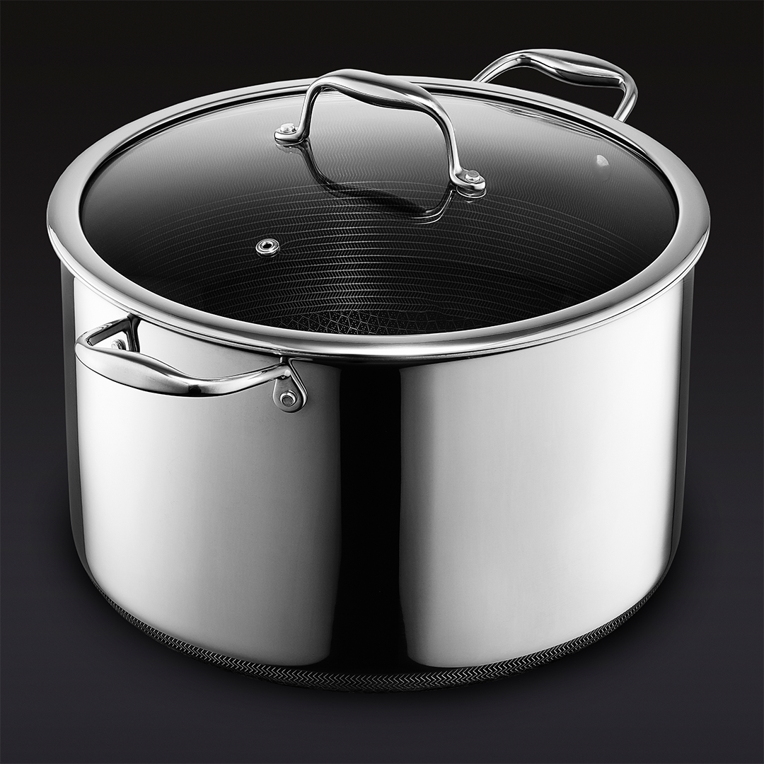 Hybrid Stock Pot with Lid. 12-Qt