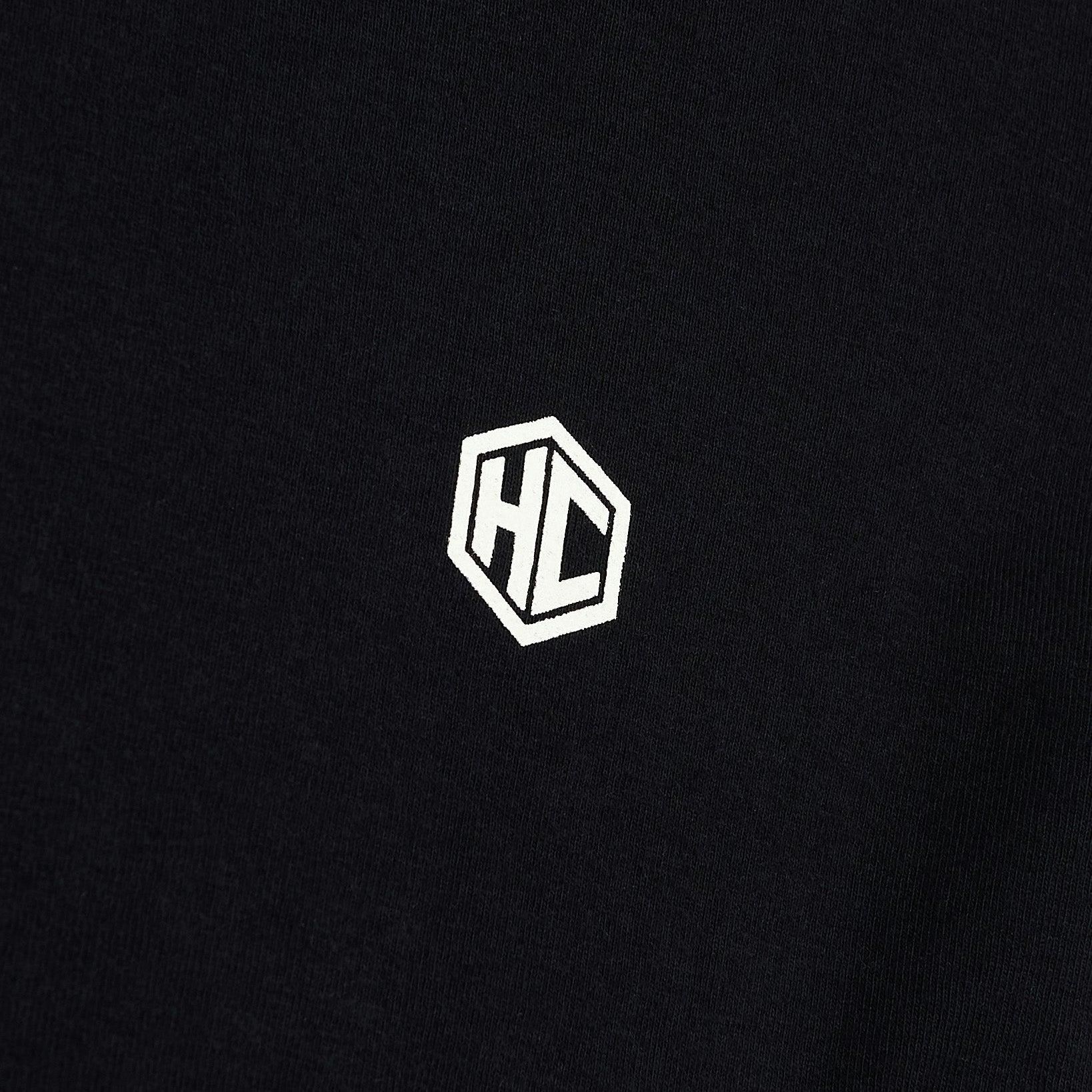 Classic Logo Badge Women's Cropped Tee - Image 4