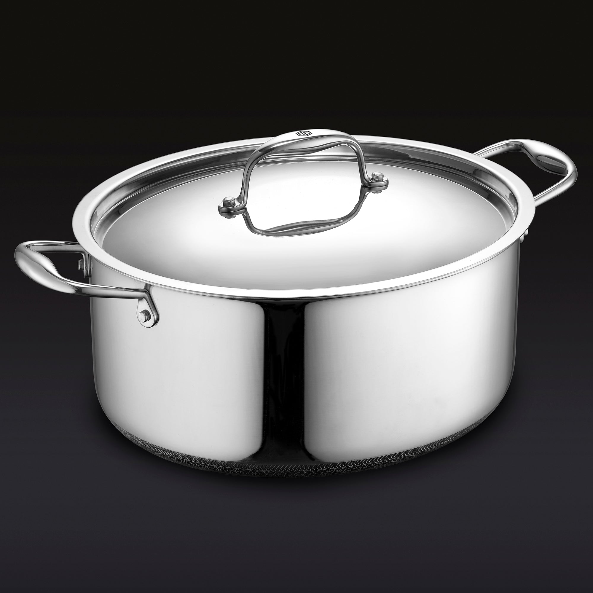 Hybrid Oval Dutch Oven. 6.5-Qt