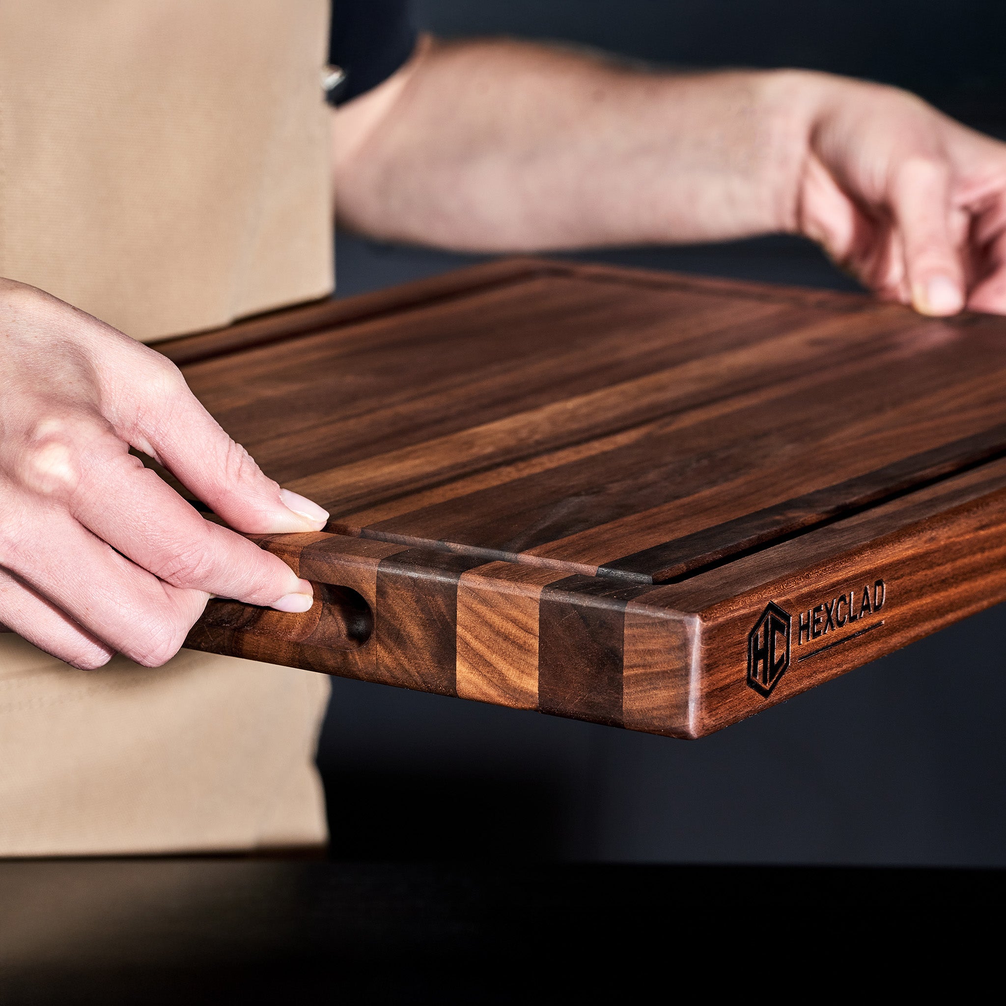 Walnut Cutting Board. Medium - Image 9