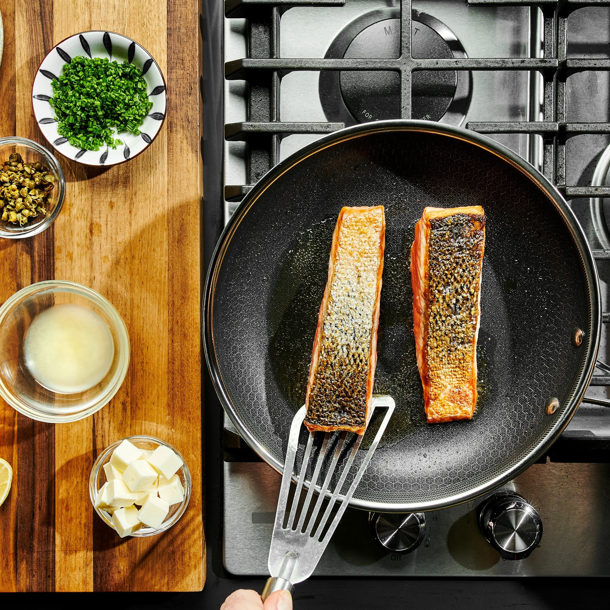 Hybrid Fry Pan Set with Lids. 6pc - Image 6