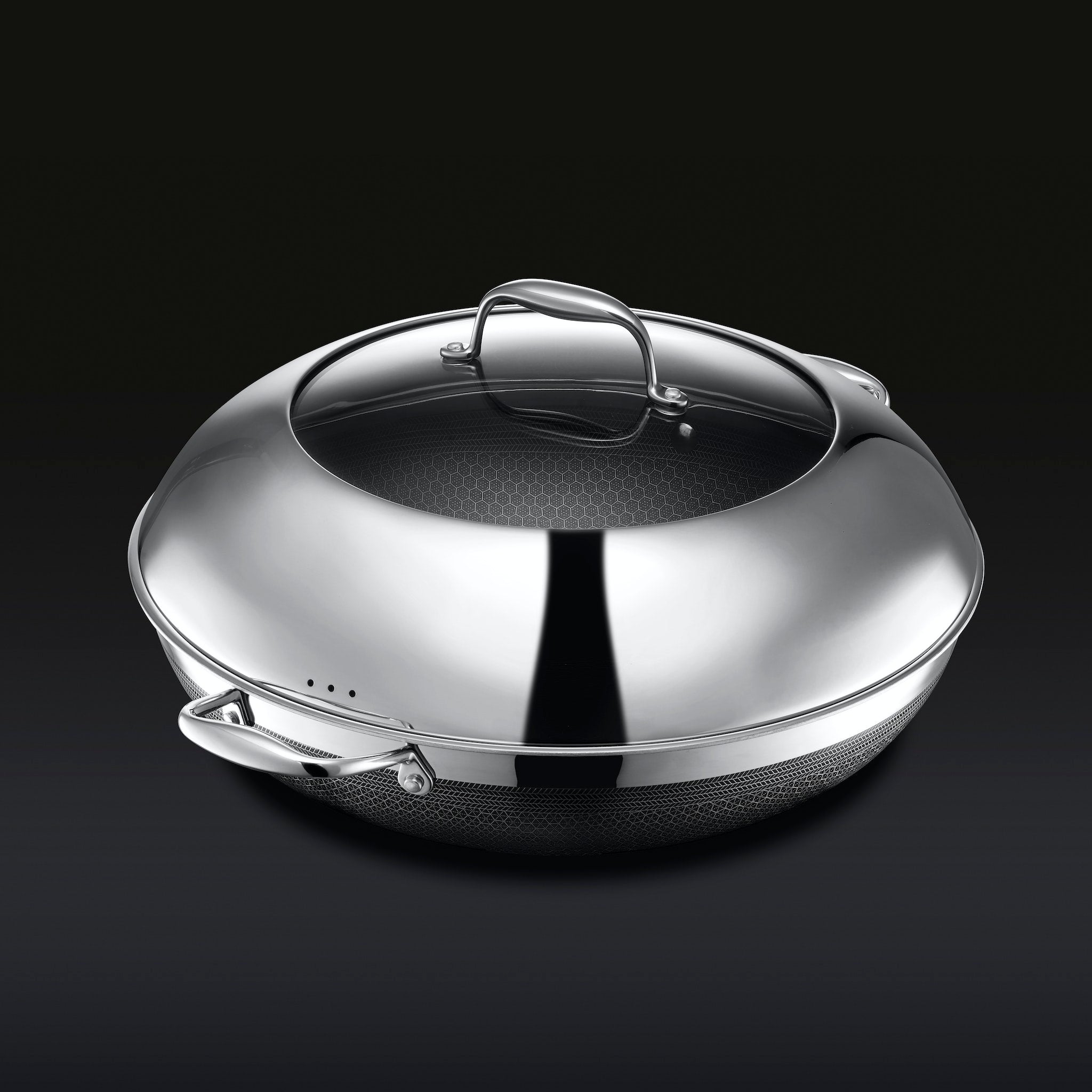 Hybrid Wok with Lid. 14