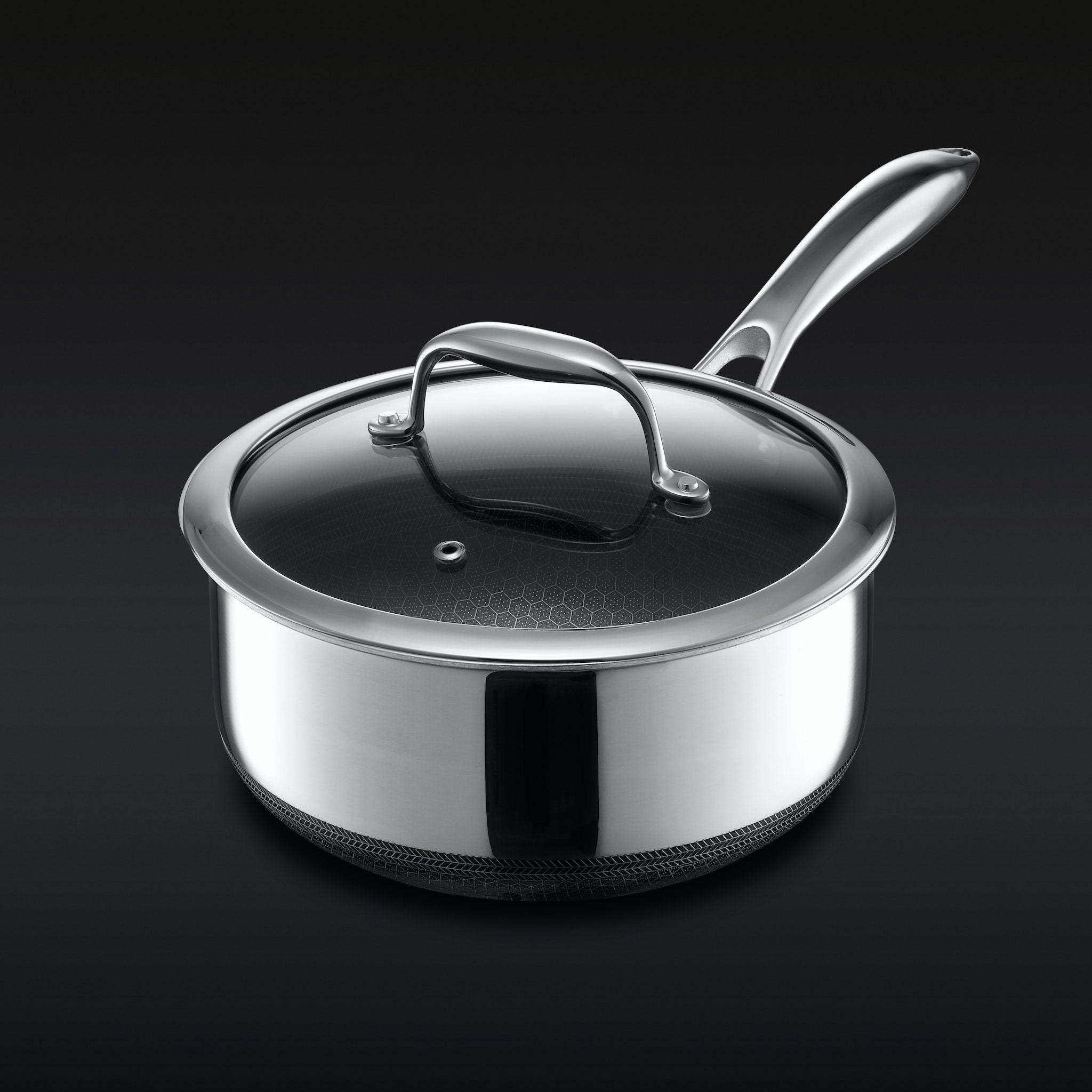 Hybrid Saucepan With Lid. 3-Qt