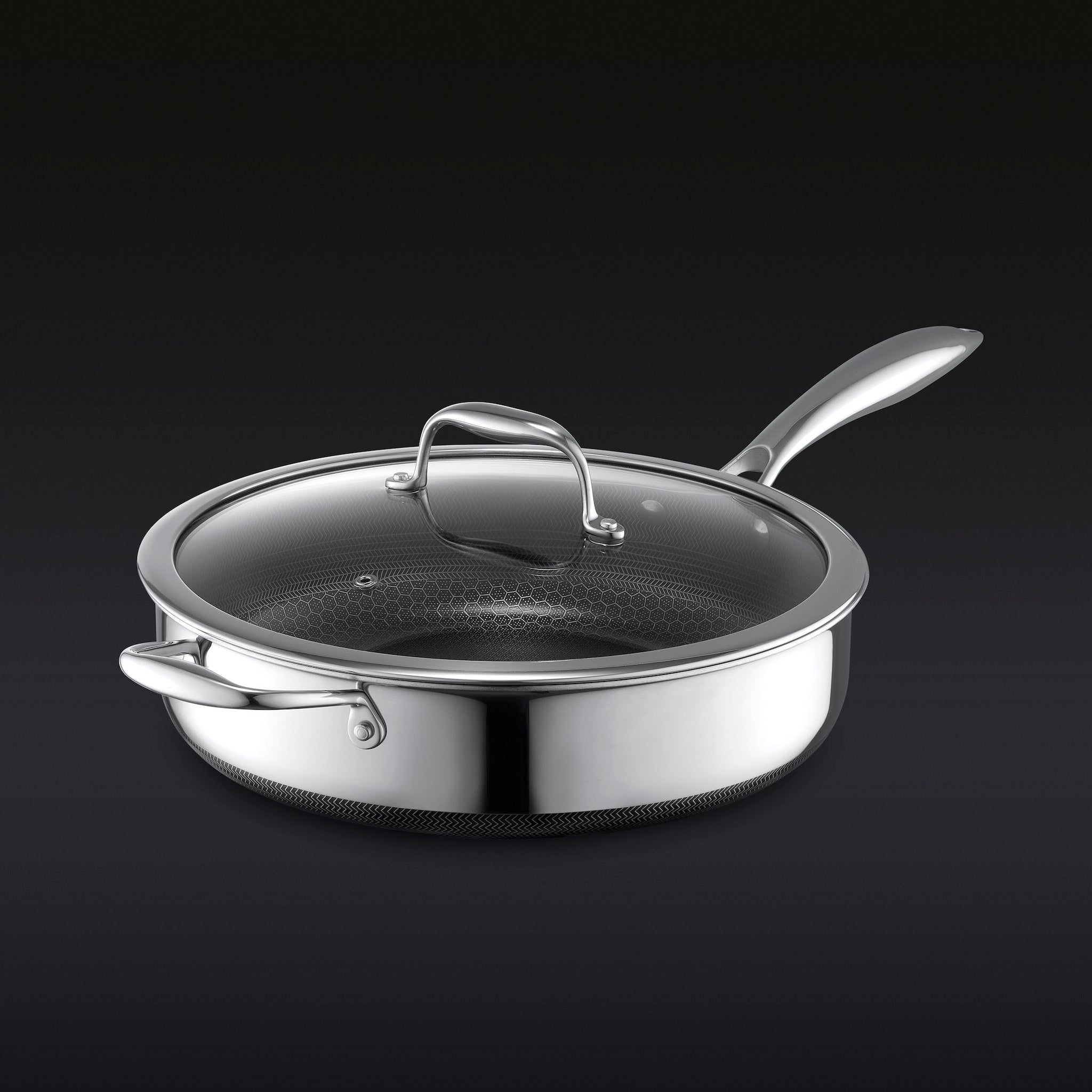 Hybrid Deep Sauté Pan with Lid. 4.5-Qt - Image 2