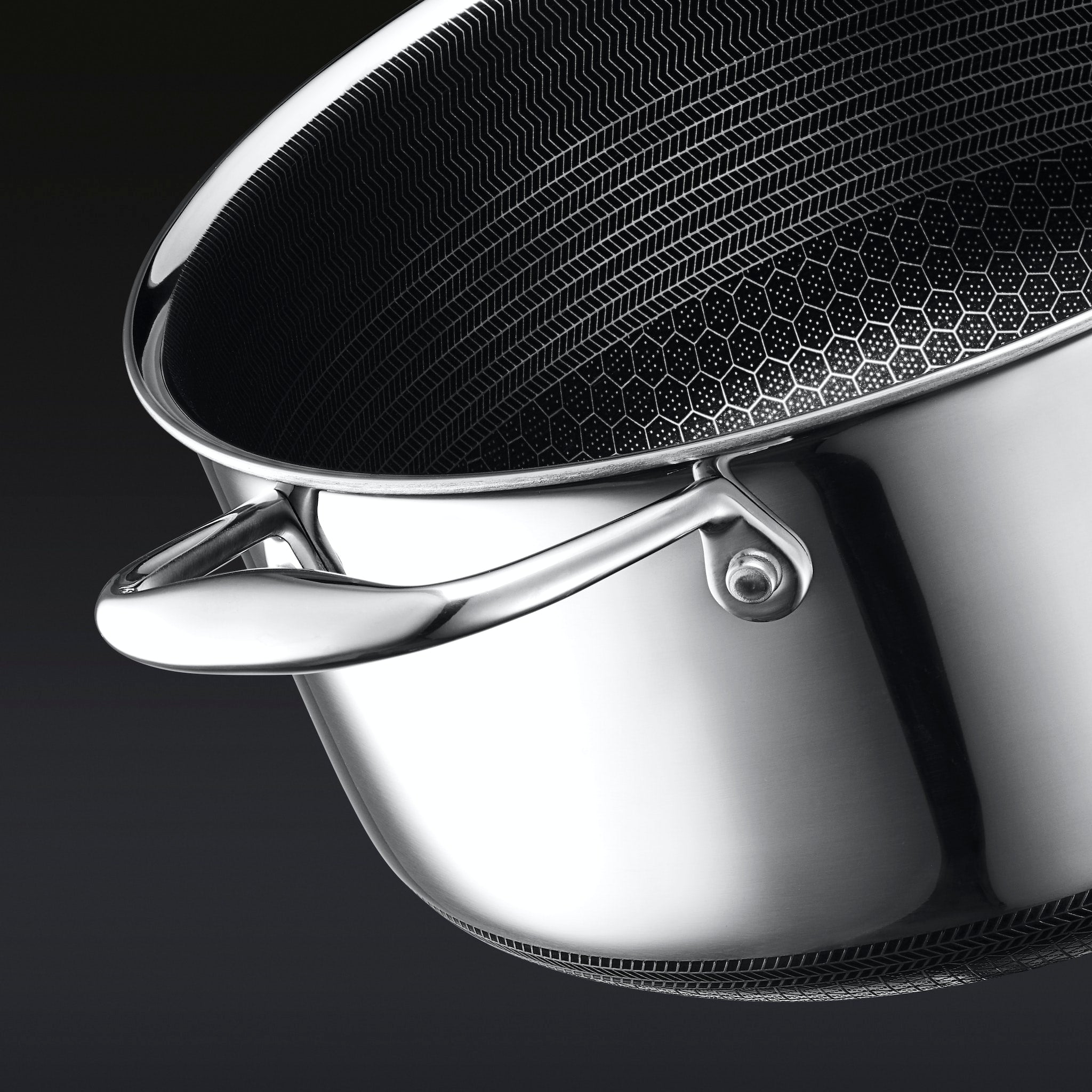 Hybrid Saucepan with Lid. 5-Qt - Image 4